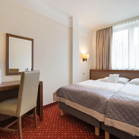 Rezort Marena Wellness & 4*
