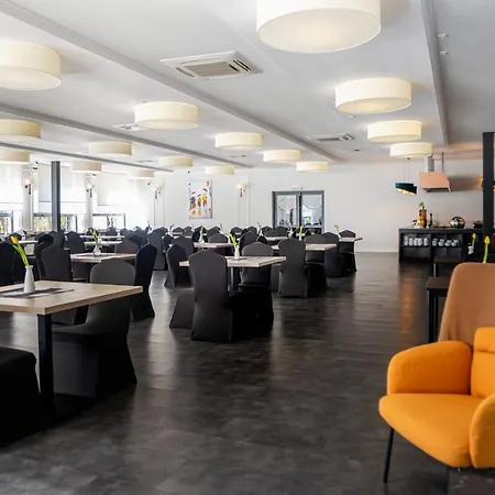 Rezort Marena Wellness & 4*