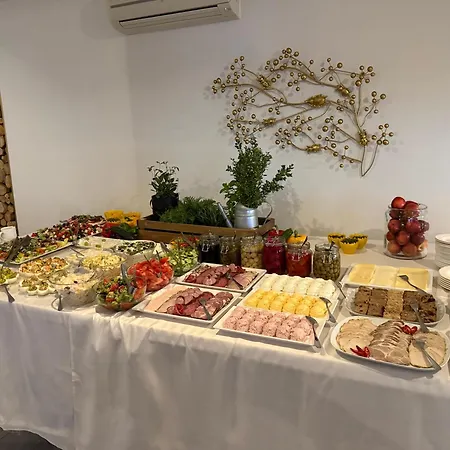 Marena Wellness & منتجع 4*