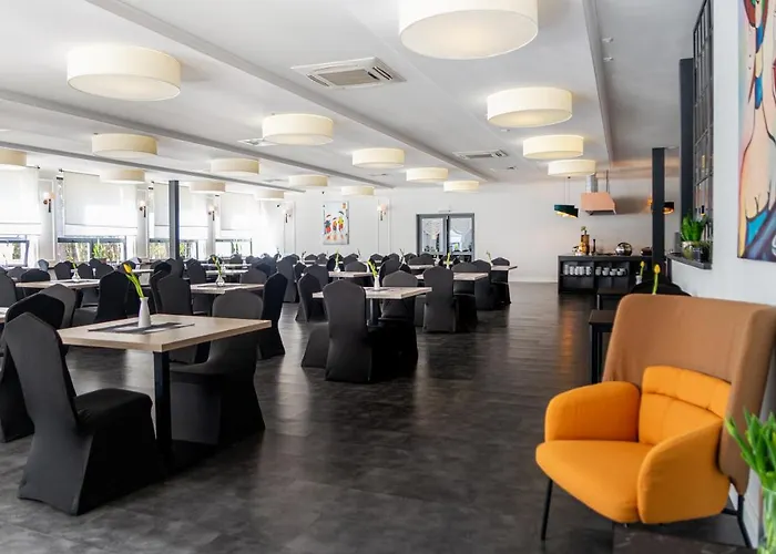 리조트 Marena Wellness & 4*