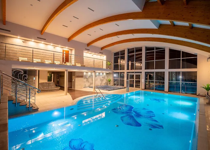 Marena Wellness & 4*